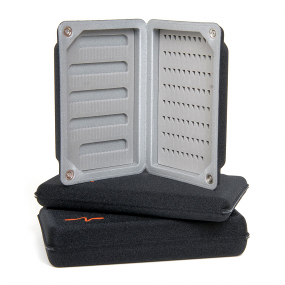 Guideline Ultralight Foam Box Black L in der Gruppe Verwahrung / Boxen & Dosen / Fliegenboxen bei Sportfiskeprylar.se (104611GL)