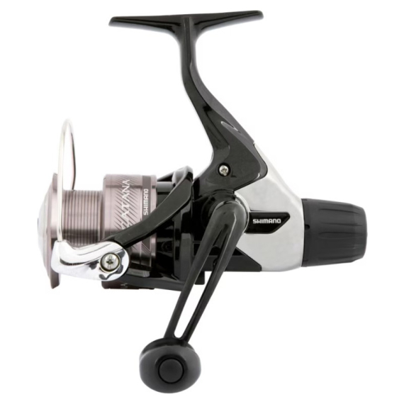 Shimano Catana RC in der Gruppe Angelrollen / Spinnrollen bei Sportfiskeprylar.se (CAT4000RCr)